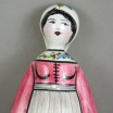 Ceramiczna dziewczyna w greckim stroju ludowym sygnowana 20cm