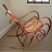  Fotel gięty bujak Thonet ok.1900r. po renowacji drewna