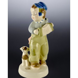 WYPRZEDAŻ Chłopiec z akordeonem Royal Dux Bohemia wys17,5cm